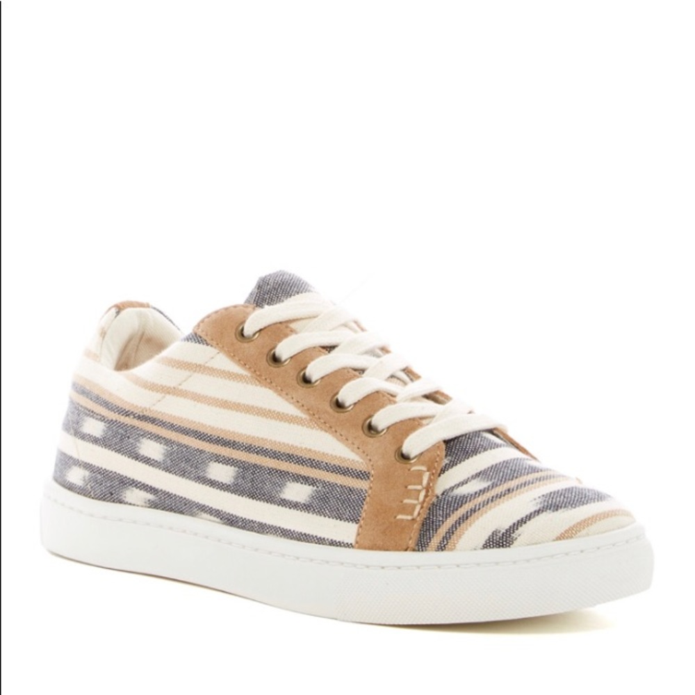Soludos Printed Canvas Sneaker